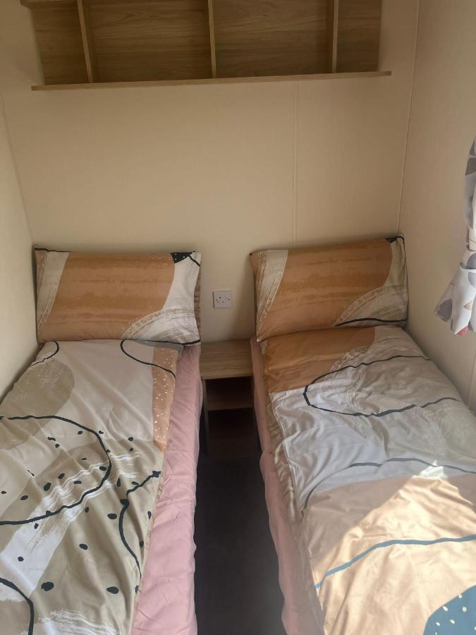 Kings Caravan Park Chapel St. Leonards Extérieur photo